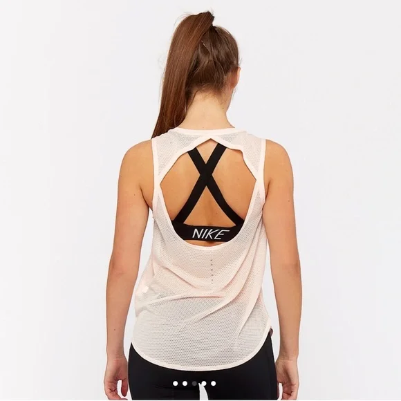 (NWT) Nike Breathe Tank SMALL - Picture 5 of 8